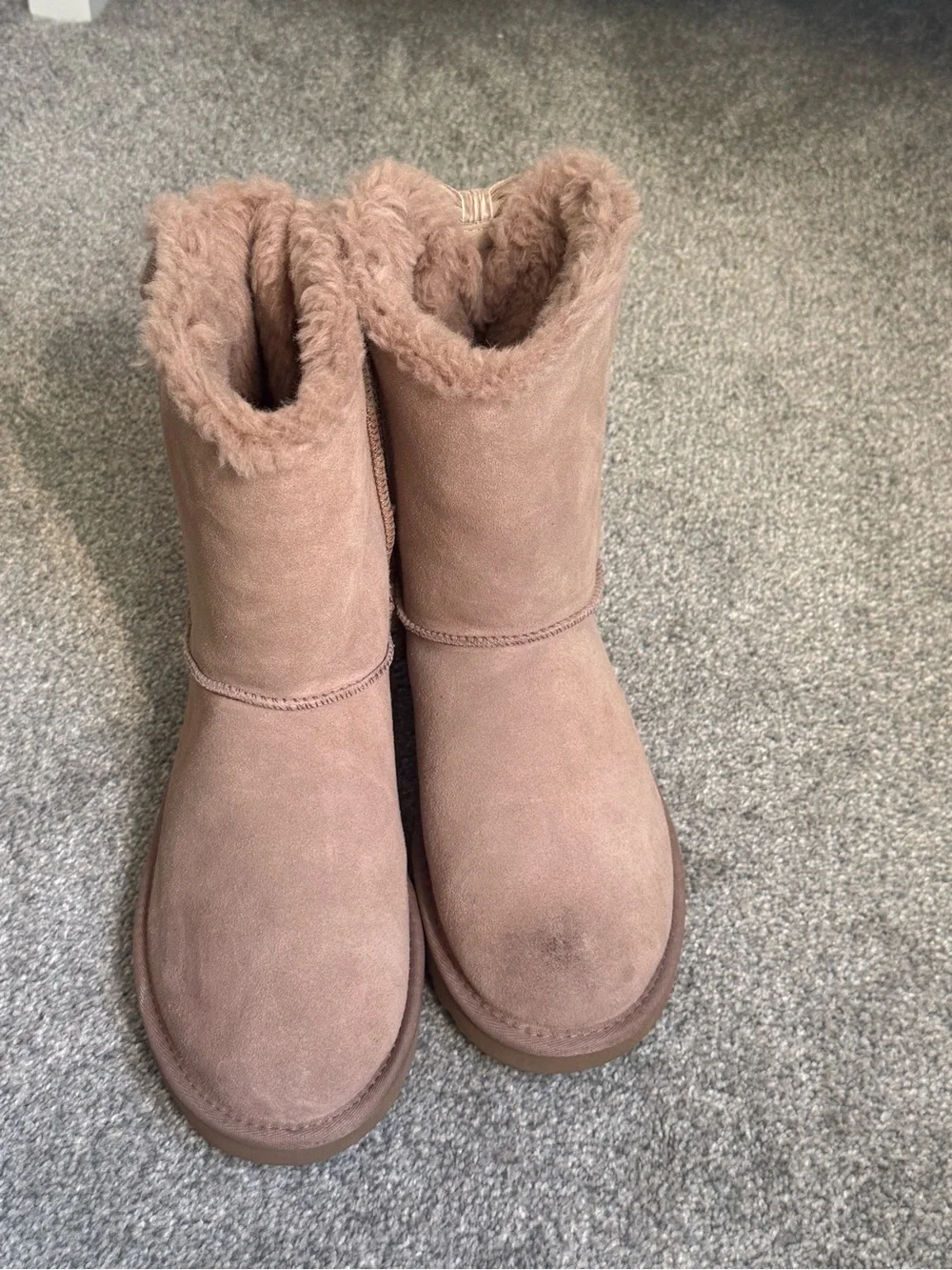 UGG Women's Pink Suede Short Boots with Back Bows